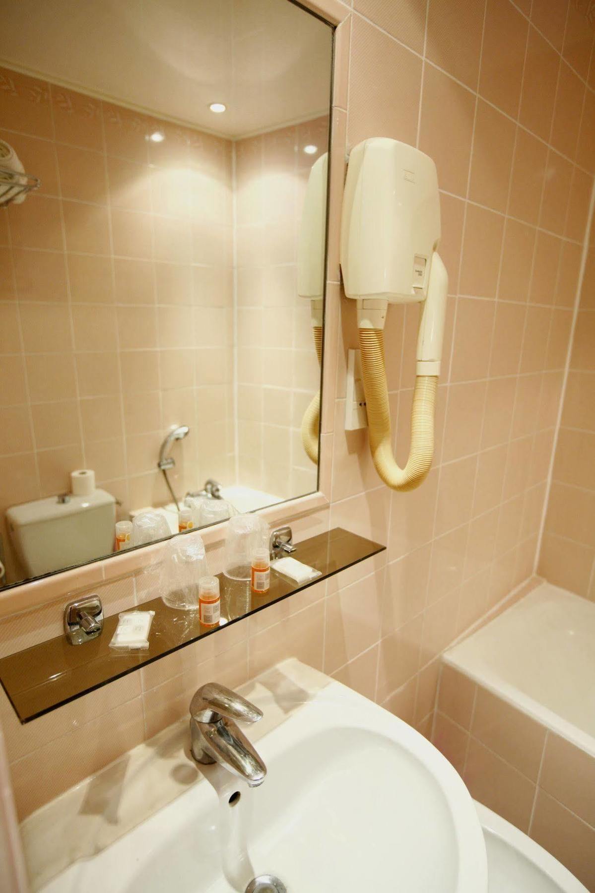 Hotel Sunny Παρίσι Εξωτερικό φωτογραφία